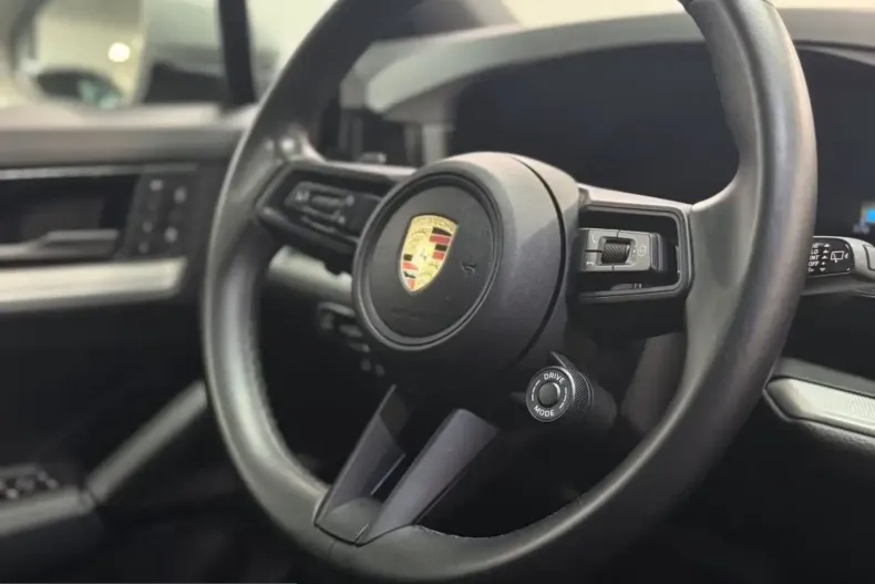 Porsche Cayenne din 2024 cu 23.950 km - oferta POR203779 - foto 12