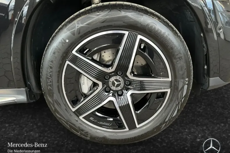 Mercedes-Benz GLC 300 (Clasa GLC) din 2024 cu 12.480 km - oferta MER203781 - foto 4