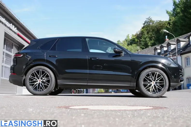 Porsche Cayenne din 2024 cu 6.990 km - oferta POR203782 - foto 5