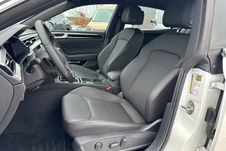 Volkswagen Arteon din 2025 cu 50 km - oferta VOL203785 - foto 14