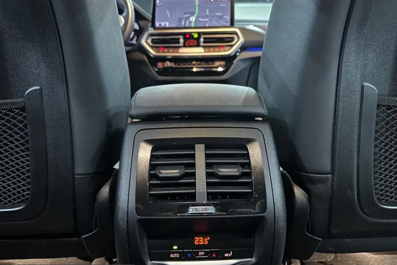 BMW X4 (Seria X) din 2024 cu 62.000 km - oferta BMW203789 - foto 18