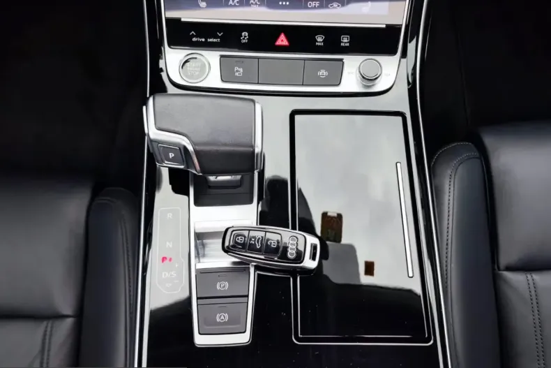 Audi A8 din 2022 cu 84.000 km - oferta AUD203792 - foto 23