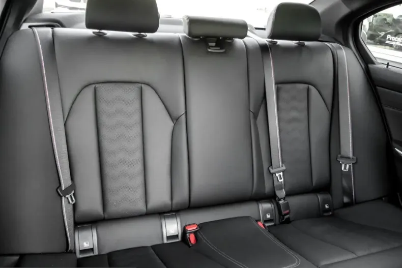 BMW M3 (Seria 3) din 2024 cu 7.120 km - oferta BMW203800 - foto 4