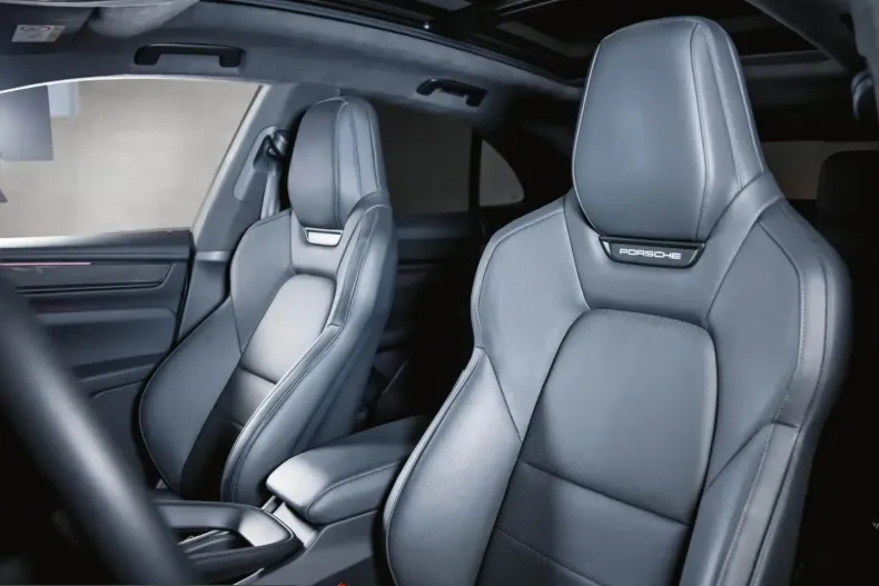 Porsche Macan din 2024 cu 12.500 km - oferta POR203803 - foto 14