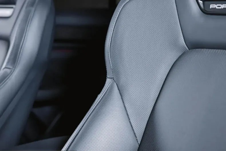 Porsche Macan din 2024 cu 12.500 km - oferta POR203803 - foto 41