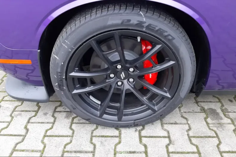 Dodge Challenger din 2025 cu 2.600 km - oferta DOD203804 - foto 7