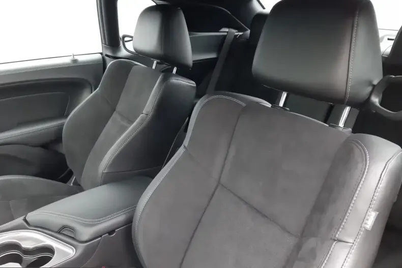 Dodge Challenger din 2025 cu 2.600 km - oferta DOD203804 - foto 9