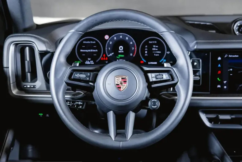 Porsche Cayenne din 2024 cu 17.200 km - oferta POR203805 - foto 18