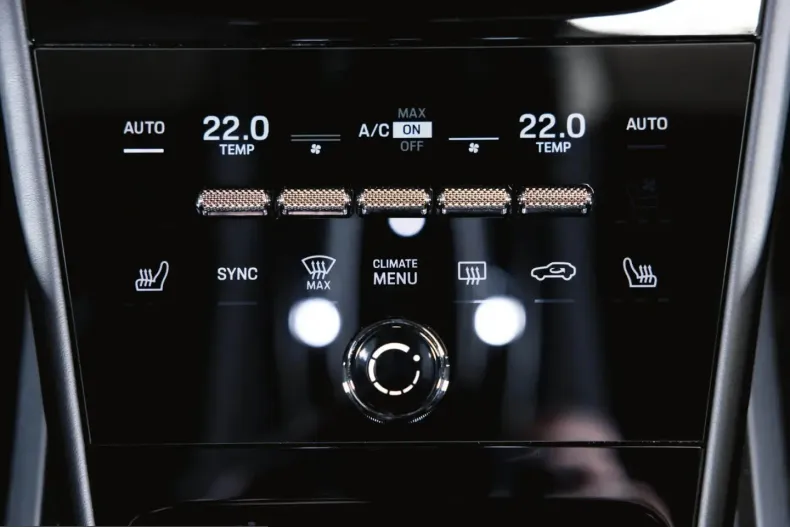 Porsche Cayenne din 2024 cu 17.200 km - oferta POR203805 - foto 21