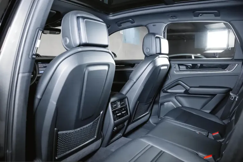 Porsche Cayenne din 2024 cu 17.200 km - oferta POR203805 - foto 23