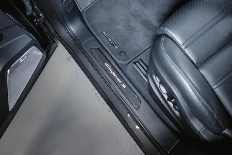 Porsche Cayenne din 2024 cu 17.200 km - oferta POR203805 - foto 26