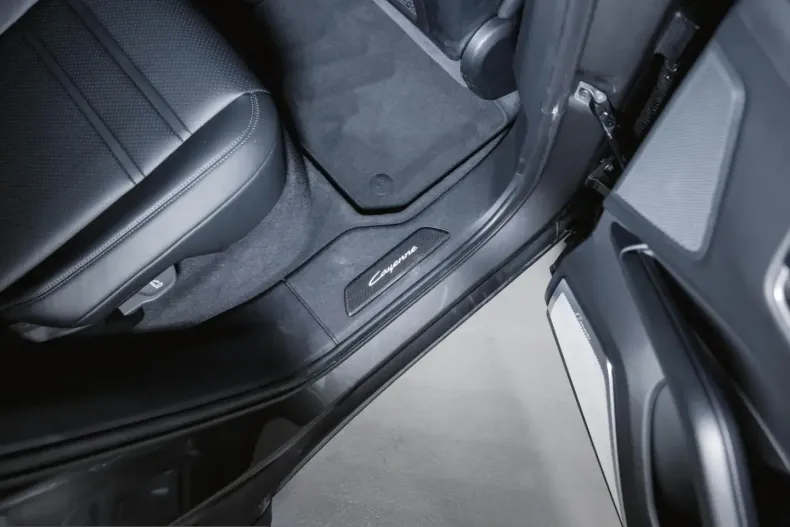 Porsche Cayenne din 2024 cu 17.200 km - oferta POR203805 - foto 29