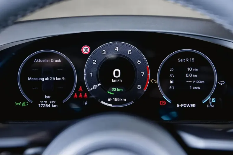 Porsche Cayenne din 2024 cu 17.200 km - oferta POR203805 - foto 31