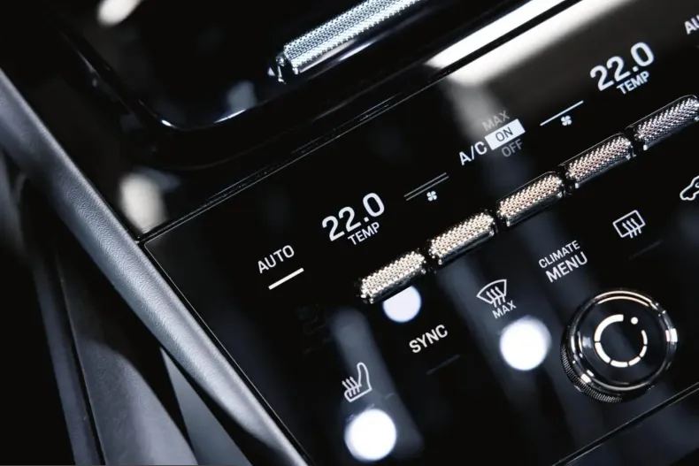 Porsche Cayenne din 2024 cu 17.200 km - oferta POR203805 - foto 40