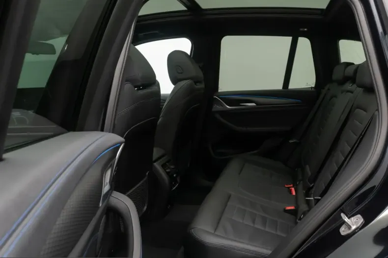 BMW X3 (Seria X) din 2022 cu 39.196 km - oferta BMW203812 - foto 24