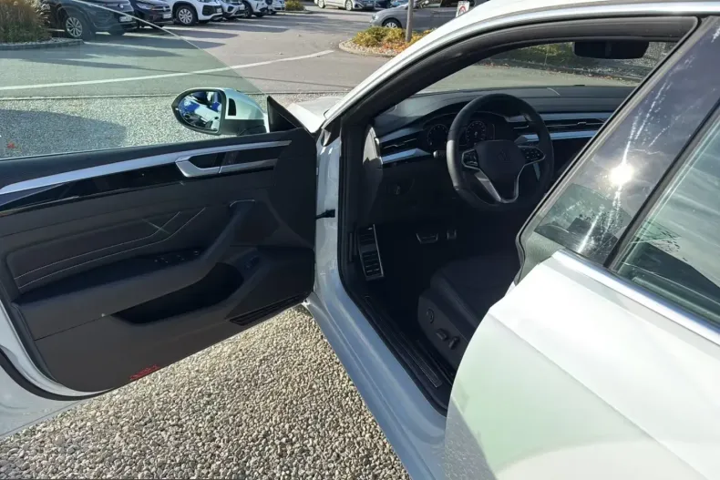 Volkswagen Arteon din 2025 cu 100 km - oferta VOL203813 - foto 13