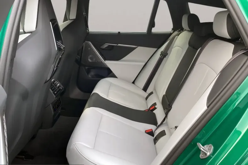 BMW M5 (Seria 5) din 2025 cu 19.634 km - oferta BMW203817 - foto 15