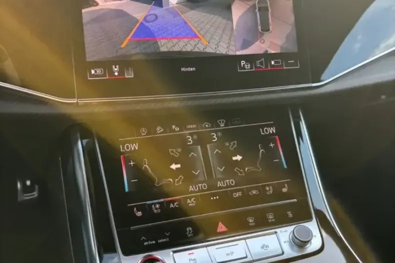 Audi RSQ8 din 2023 cu 16.000 km - oferta AUD203820 - foto 10