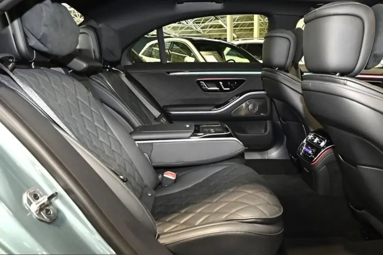 Mercedes-Benz S 450 (Clasa S) din 2025 cu 6.700 km - oferta MER203823 - foto 4