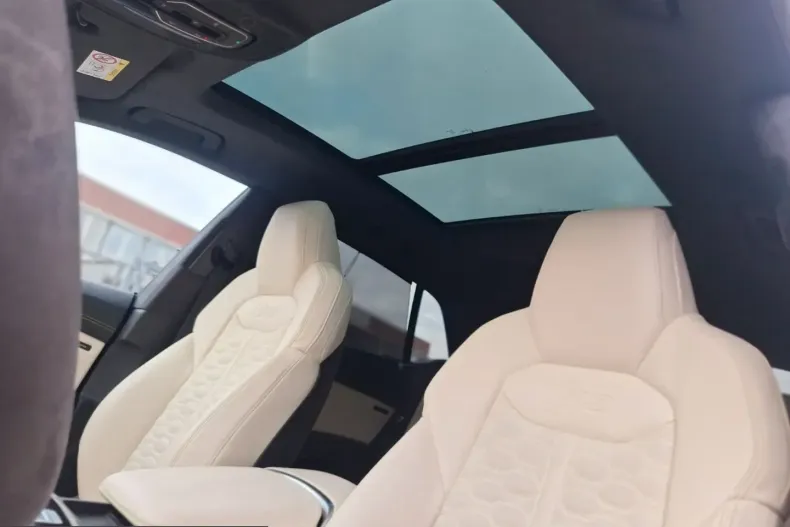 Audi RSQ8 din 2023 cu 52.900 km - oferta AUD203828 - foto 2