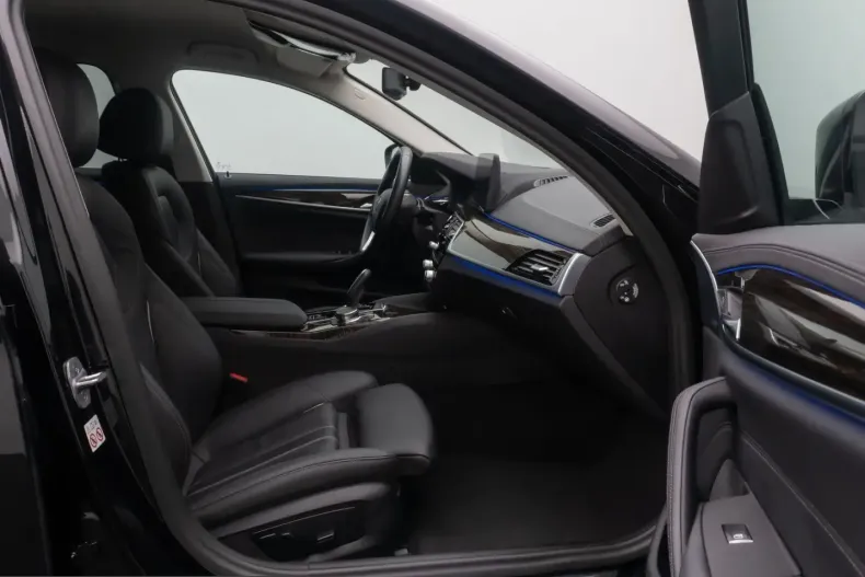 BMW 530 (Seria 5) din 2022 cu 79.168 km - oferta BMW203832 - foto 25