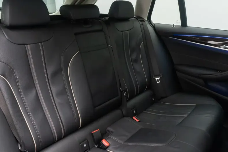 BMW 530 (Seria 5) din 2022 cu 79.168 km - oferta BMW203832 - foto 30