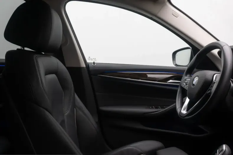 BMW 530 (Seria 5) din 2022 cu 79.168 km - oferta BMW203832 - foto 37