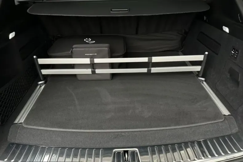 Porsche Cayenne din 2024 cu 26.950 km - oferta POR203833 - foto 7