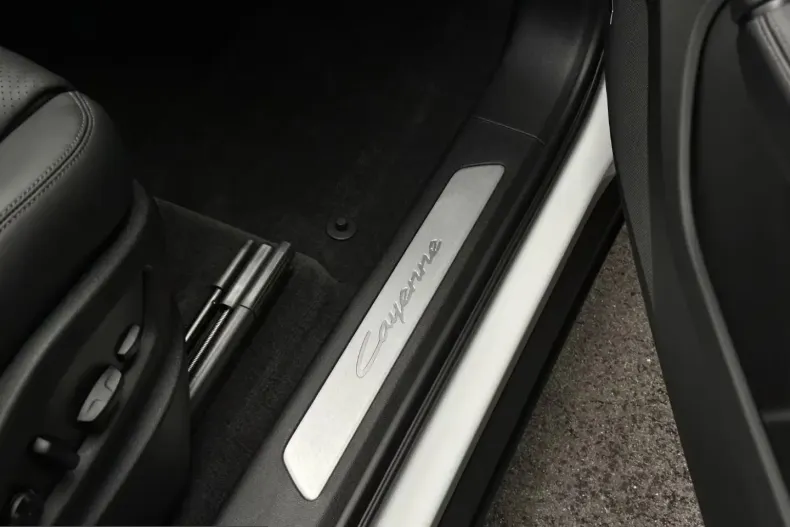 Porsche Cayenne din 2024 cu 26.950 km - oferta POR203833 - foto 10