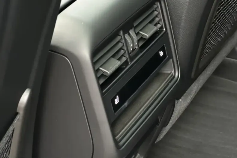 Porsche Cayenne din 2024 cu 26.950 km - oferta POR203833 - foto 11