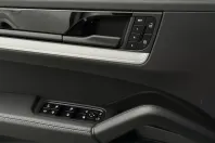 Porsche Cayenne din 2024 cu 26.950 km - oferta POR203833 - foto 19