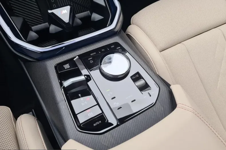 BMW X3 (Seria X) din 2025 cu 5.983 km - oferta BMW203839 - foto 27