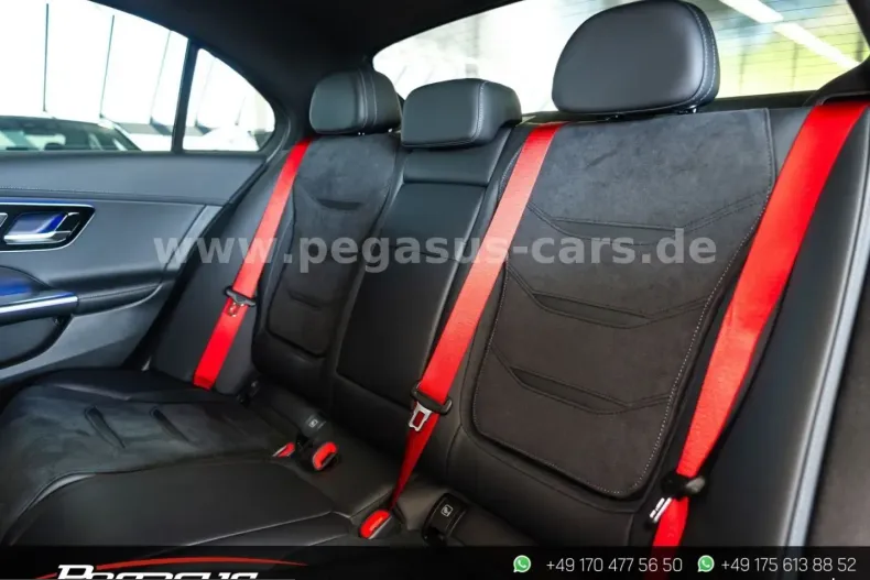 Mercedes-Benz C 63 AMG (Clasa C) din 2024 cu 6.100 km - oferta MER203845 - foto 34