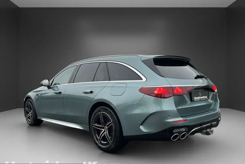 Mercedes-Benz E 53 AMG (Clasa E) din 2024 cu 4.200 km - oferta MER203846 - foto 5