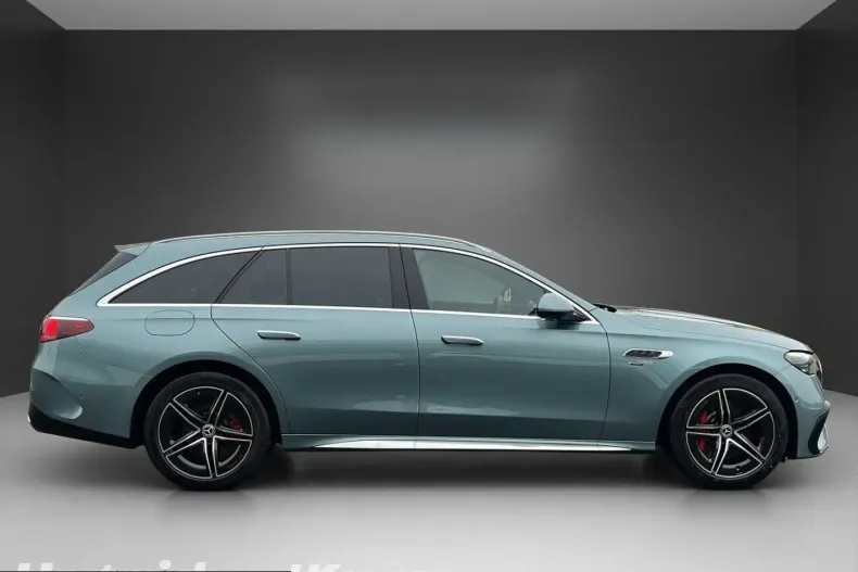 Mercedes-Benz E 53 AMG (Clasa E) din 2024 cu 4.200 km - oferta MER203846 - foto 8