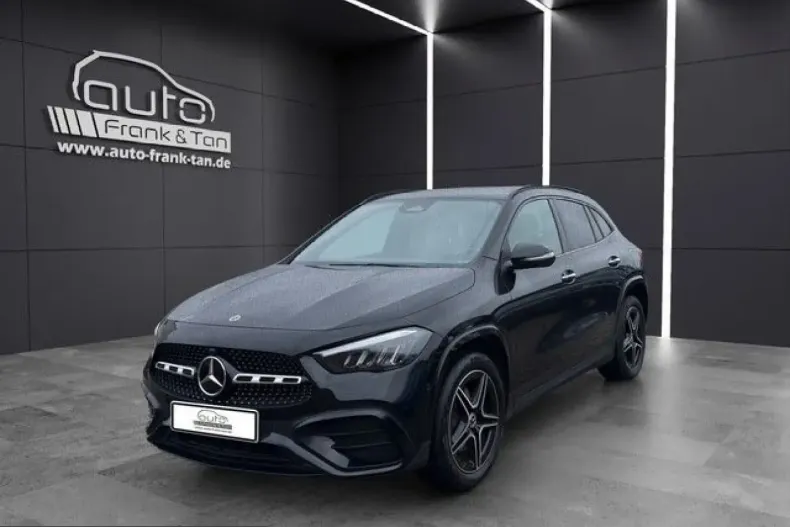 Mercedes-Benz GLA 250 (Clasa GLA) din 2024 cu 33.000 km - oferta MER203851 - foto 1