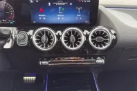 Mercedes-Benz GLA 250 (Clasa GLA) din 2024 cu 33.000 km - oferta MER203851 - foto 16