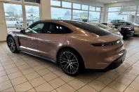 Porsche Taycan din 2023 cu 14.991 km - oferta POR203854 - foto 3