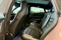 Porsche Taycan din 2023 cu 14.991 km - oferta POR203854 - foto 9