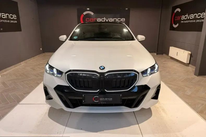 BMW 520 (Seria 5) din 2025 cu 11.100 km - oferta BMW203857 - foto 1