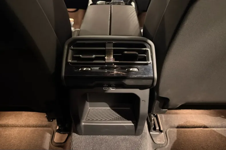 BMW 520 (Seria 5) din 2025 cu 11.100 km - oferta BMW203857 - foto 32