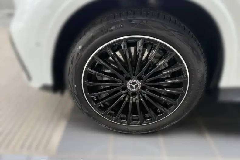 Mercedes-Benz GLC 300 (Clasa GLC) din 2024 cu 32.309 km - oferta MER203869 - foto 5