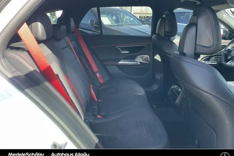 Mercedes-Benz E 53 AMG (Clasa E) din 2025 cu 14.201 km - oferta MER203873 - foto 10