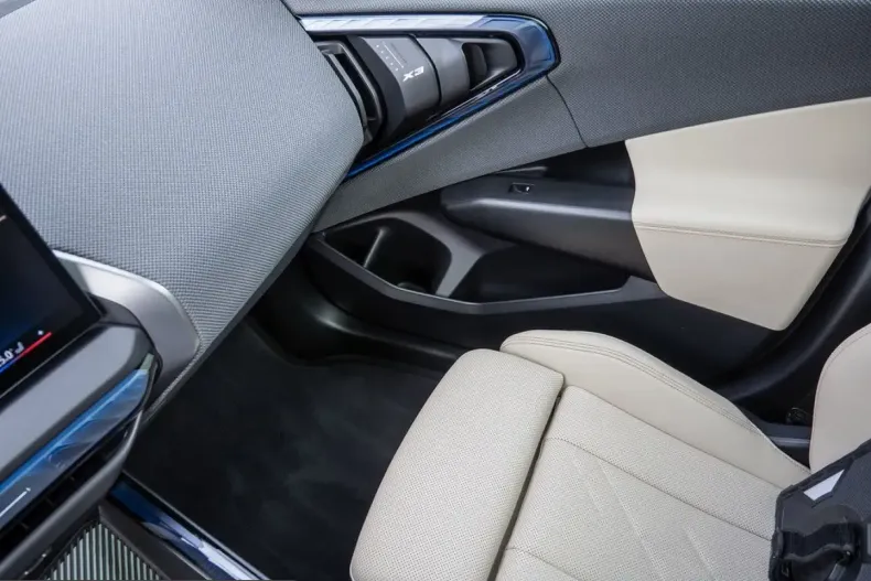 BMW X3 (Seria X) din 2025 cu 14.400 km - oferta BMW203874 - foto 17