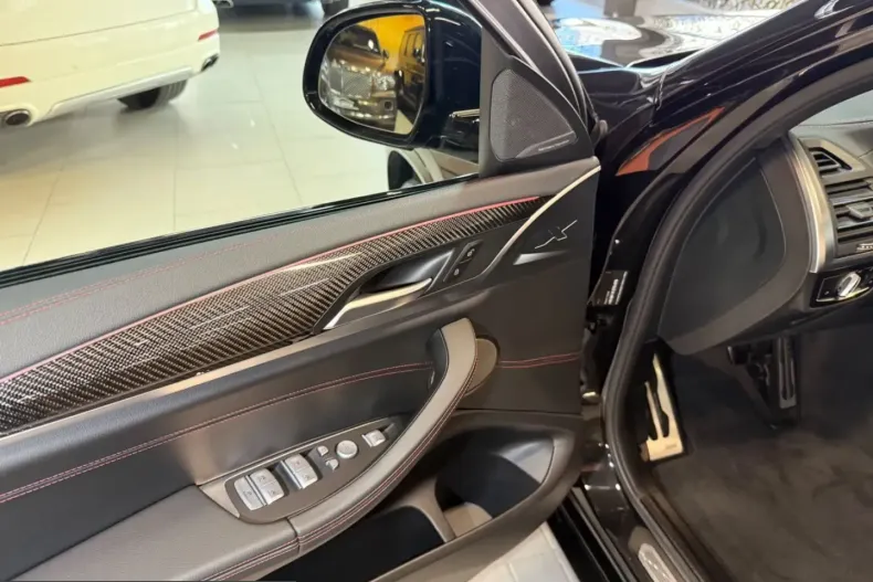 BMW X4 (Seria X) din 2024 cu 49.150 km - oferta BMW203876 - foto 19