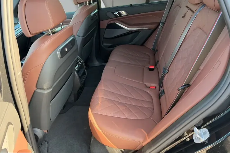 BMW X5 (Seria X) din 2025 cu 15.680 km - oferta BMW203877 - foto 10