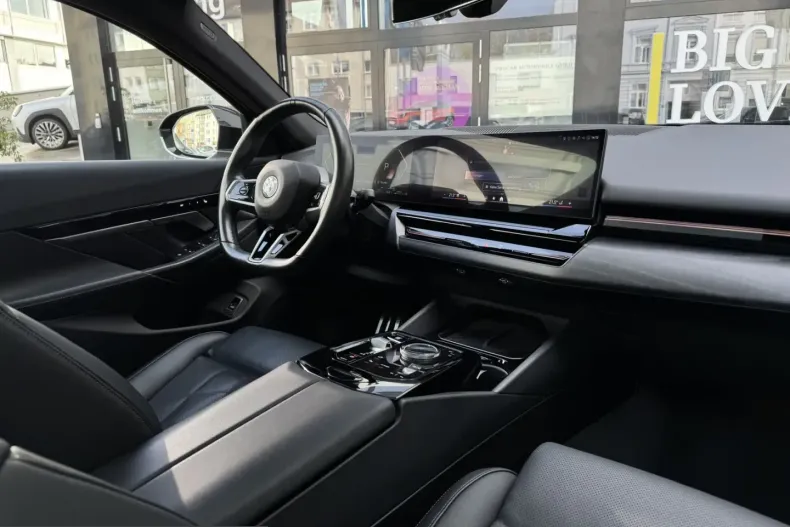 BMW 520 (Seria 5) din 2024 cu 68.239 km - oferta BMW203887 - foto 7