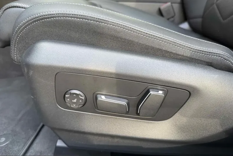 BMW 520 (Seria 5) din 2024 cu 68.239 km - oferta BMW203887 - foto 10