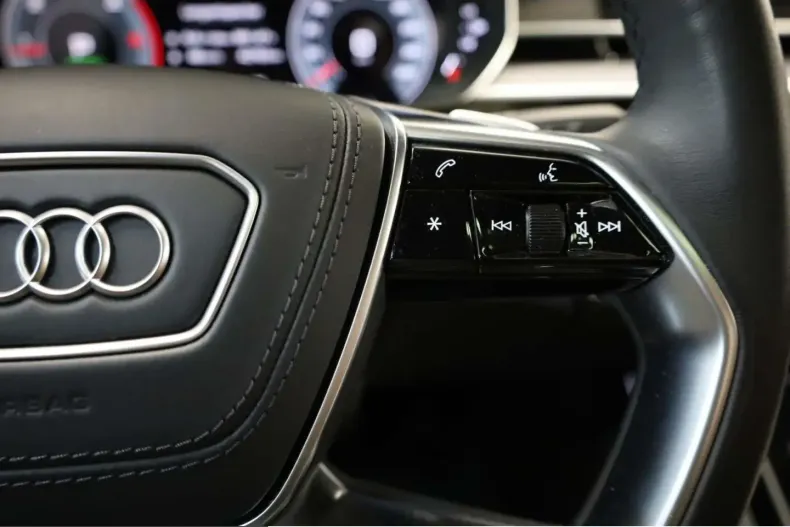 Audi A8 din 2023 cu 42.949 km - oferta AUD203889 - foto 16