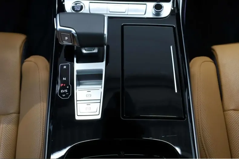 Audi A8 din 2023 cu 42.949 km - oferta AUD203889 - foto 18